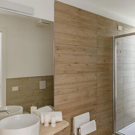 Stunning Capofalcone Charming B4vm 4 Per