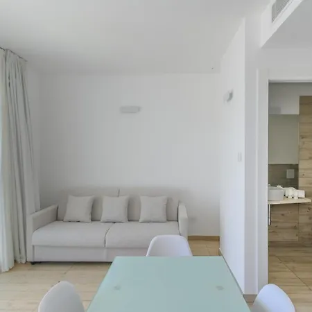 Stunning Capofalcone Charming B4vm 4 Per Appartement