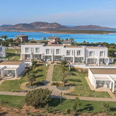 Appartement Stunning Capofalcone Charming B4vm 4 Per Stintino