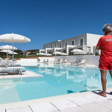 Appartement Stunning Capofalcone Charming B4vm 4 Per Stintino