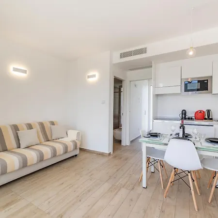 Stunning Capofalcone Charming B4 Premium 4 Persons Apartman