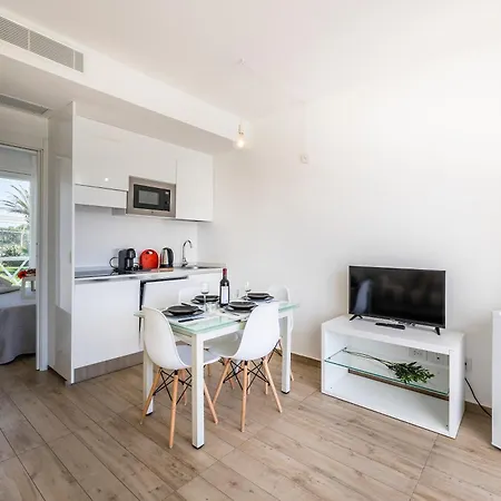Apartman Stunning Capofalcone Charming B4 Premium 4 Persons